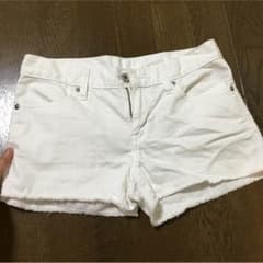 S/ホワイトショートパンツのサムネイル