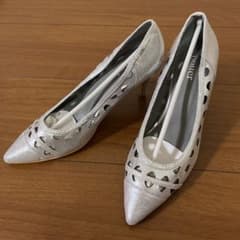 パンプス◆カーディガンセットのサムネイル