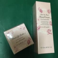 新品未使用☆ジルスチュアート ハンドクリーム&リップクリームのサムネイル