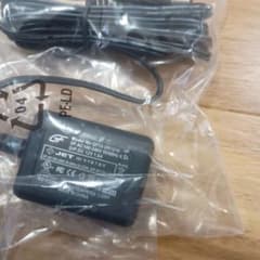 GF12-US1210 電源アダプター 12V 1Aのサムネイル