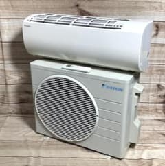 ダイキン 10畳 2.5kW 100V エアコン S25XTES-W 全清掃済 - メルカリ