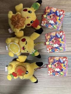 ピカチュウ ぬいぐるみ 3体セットのサムネイル