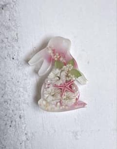 うさぎちゃん レジン ハンドメイド ヘアゴム - メルカリ