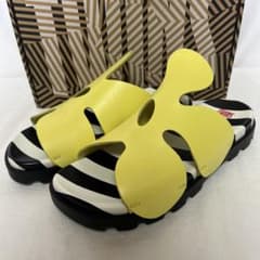 【未使用】CAMPER　Twins　サンダル　フラワー　イエロー　約23cm 新品 CAMPER × TWINS フラワーサンダル 41 イエロー メンズ - メルカリ