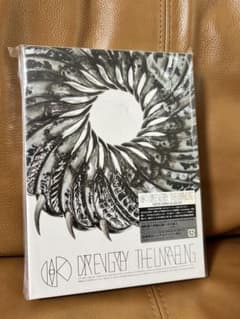 DIR EN GREY【THE UNRAVELING】完全受注生産限定盤のサムネイル