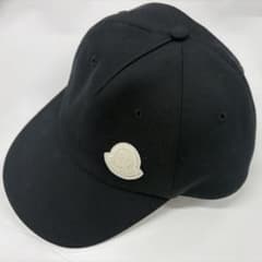 新品‼️モンクレール　ベースボールキャップ　貴重！ベージュマークのサムネイル