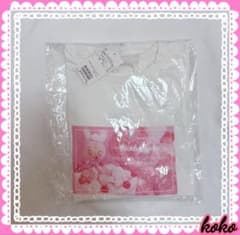 Lovely Berrie 半袖Tシャツ ホワイト - メルカリ