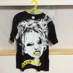 ももクロ しおりんTシャツ3点セットのサムネイル