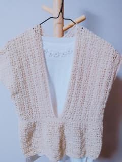 ハンドメイド　ベスト アイボリーのサムネイル