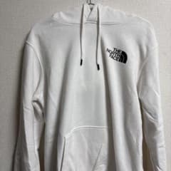 THE NORTH FACE ホワイトパーカーのサムネイル