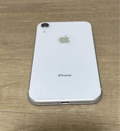 iPhone XR White 64 GB docomoのサムネイル
