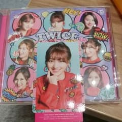 TWICE CDのサムネイル