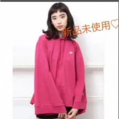 新品未使用⭐︎  エモダ チャンピオン コラボ ワイドスリーブ パーカーのサムネイル