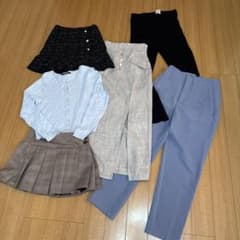 Bargain! Women's clothing bundles, winter clothing bundles, all for 100 yen each.