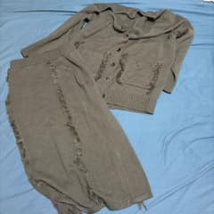 【美品】ニット　セットアップ　M〜Lサイズのサムネイル