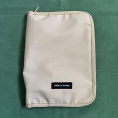 COMME CA DU MODE マルチケース ベージュのサムネイル