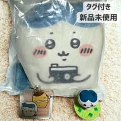ちいかわ ハチワレ GU ポーチ 新品未使用のサムネイル