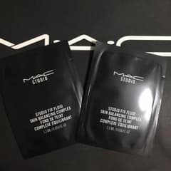 MAC  サンプル リキッドファンデーションのサムネイル
