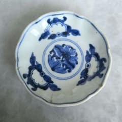 古伊万里　染付　小皿　江戸時代　骨董　金直し　金継ぎ　アンティーク　花唐草 古伊万里 染付 豆皿 江戸時代 小皿 花唐草 骨董 金継ぎ 金直し