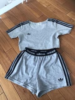 adidasトレーニングウェア　セットアップのサムネイル
