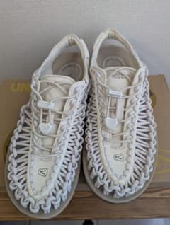 KEEN UNEEK サンダル ホワイトキャップ25cmのサムネイル