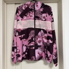 Under Armour ウィンドブレーカー ピンク　Lサイズのサムネイル