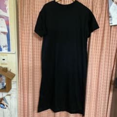 ロングワンピースのサムネイル