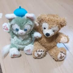 ダッフィー 　ジェラトーニ　ぬいぐるみのサムネイル