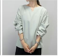 【美品】ジョーゼット袖スリットキー グレイッシュミントのサムネイル