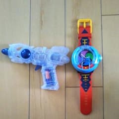 妖怪ウォッチと銃のおもちゃのサムネイル