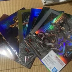 一番くじ　進撃の巨人　心臓を捧げよ　G賞　オーロラポスター　コンプセットのサムネイル