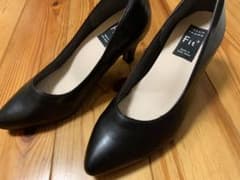 パンプス 黒のサムネイル