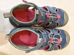 KEEN サンダル アウトドアシューズ　水色のサムネイル