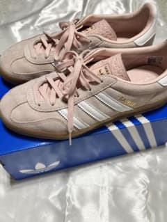 adidas GAZELLE ピンク スニーカーのサムネイル