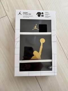 Jordan 3-Piece Set ベビー ロンパース 帽子 ブーティのサムネイル
