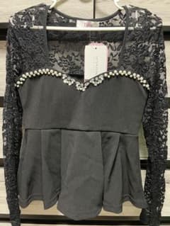 Tika 黒いレース装飾ドレスとスカートセットのサムネイル