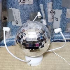 ミラーボールのサムネイル