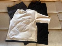半袖Tシャツ ＆ ズボン 2本 セットのサムネイル