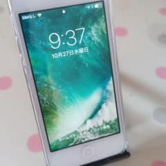 ★美品iPhone 5 White 16 GB SIMフリーのサムネイル