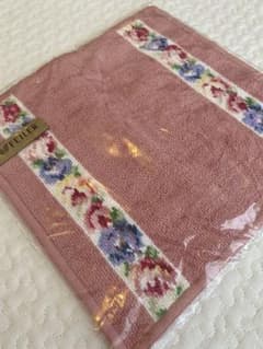 【新品未使用品】フェイラー　ハンカチのサムネイル