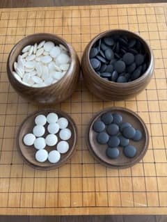 碁石 25号 本蛤 那智黒 美品 出品:5月9日 10:00頃まで - メルカリ