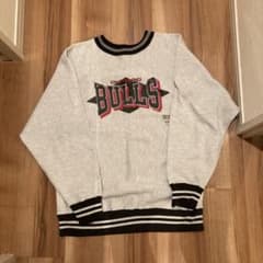Champion チャンピオン BULLS ブルズ リバースウィーブ スウェットのサムネイル