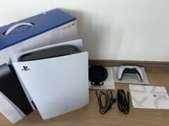 PlayStation 5 CFI-1100A01 ディスクドライブ搭載モデルのサムネイル