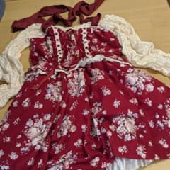 ワンピース　LIZ LISAのサムネイル