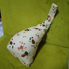 ベビハグ(赤ちゃん用クッション)のサムネイル