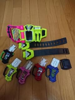 みゅさん専用 仮面ライダーエグゼイド ベルト ガシャットのサムネイル