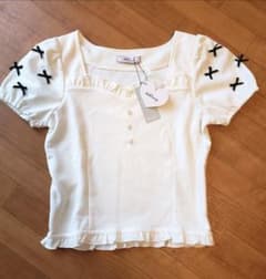 ★りゅ様★新品☆ankrouge　トップスMのサムネイル