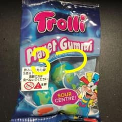地球グミ 3つのサムネイル