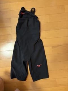 MIZUNO 競泳水着 ブラック×レッドのサムネイル