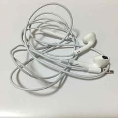 iPhone イヤホンのサムネイル